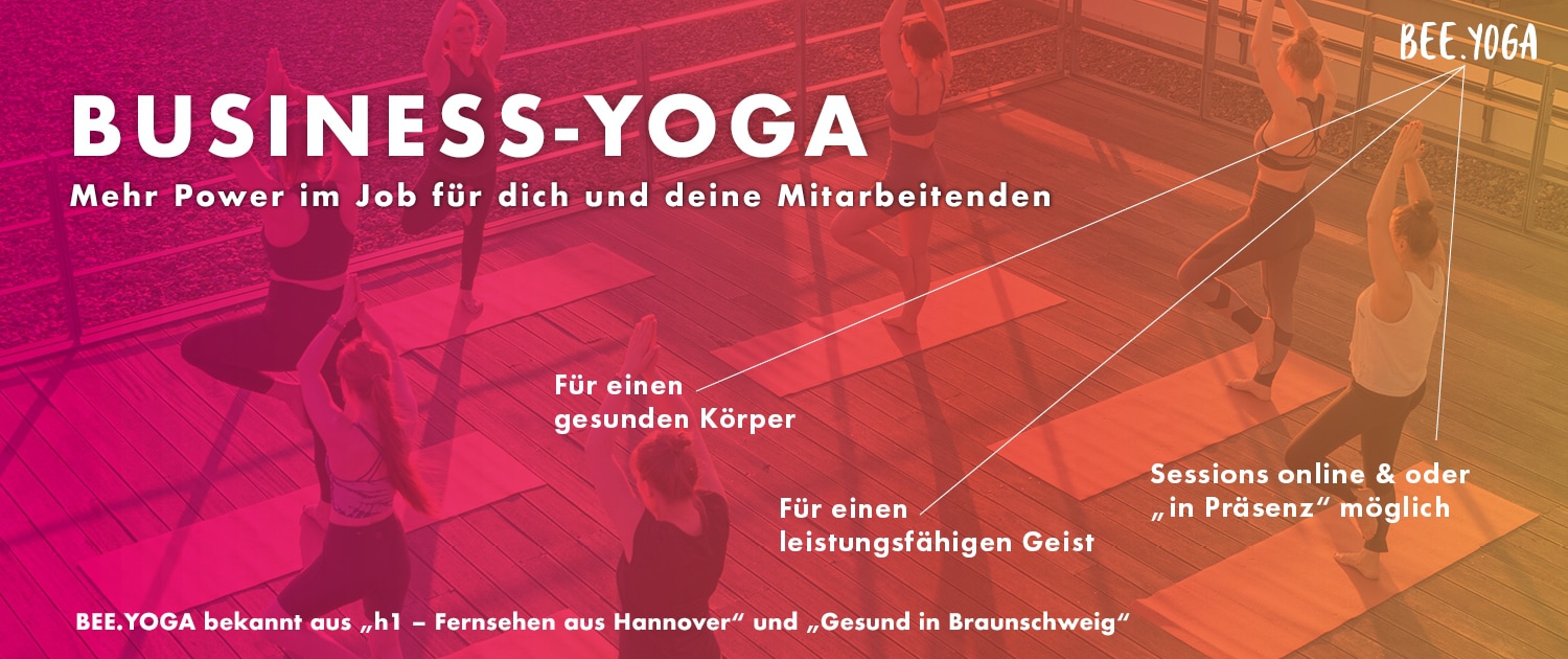 business-yoga-ueben-in-gruppe